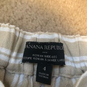 Banana Republic linen cropped wide leg pants